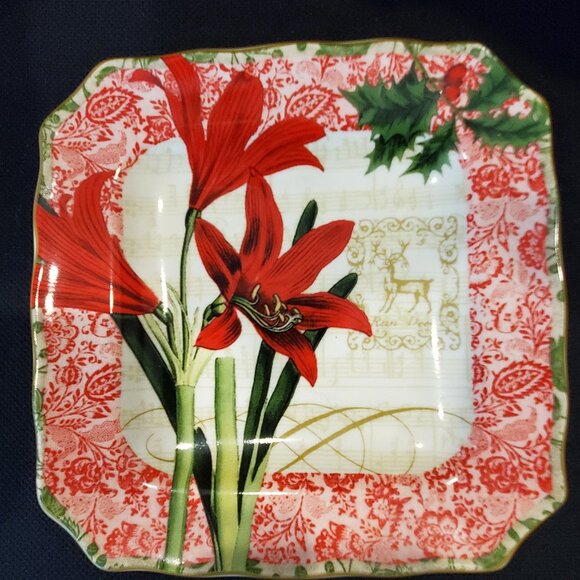 222 Fifth Holiday Decoupage Discontinued Square Appetizer Fine China Plate - Picture 7 of 7